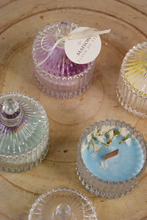 Carica l'immagine nel visualizzatore di Gallery, Candela “Marta”