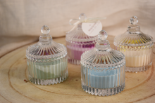 Carica l'immagine nel visualizzatore di Gallery, Candela “Marta”