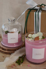 Carica l'immagine nel visualizzatore di Gallery, Candela “Dorina”