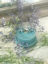 Carica l'immagine nel visualizzatore di Gallery, Candela “Dorina”